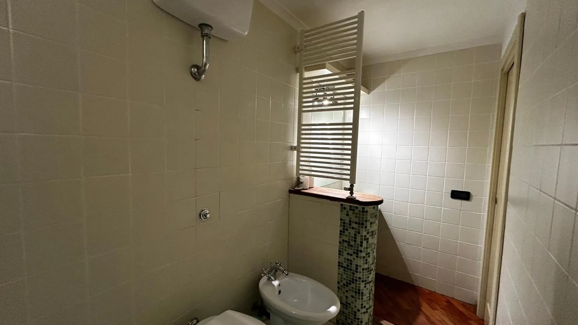 La finestra su Pisa Apartment 0*,